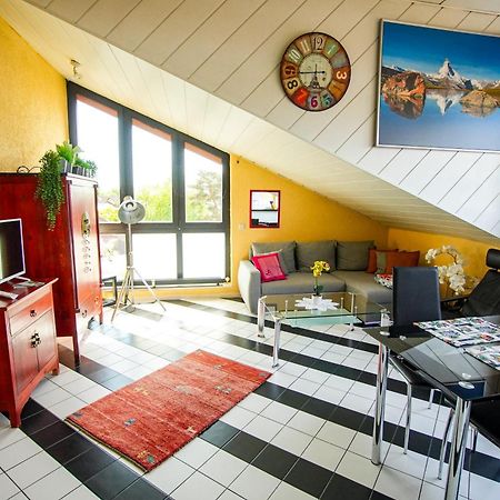 Schoenes Studio In Der Rheinebene, Zentral Gelegen Rheinstetten Luaran gambar